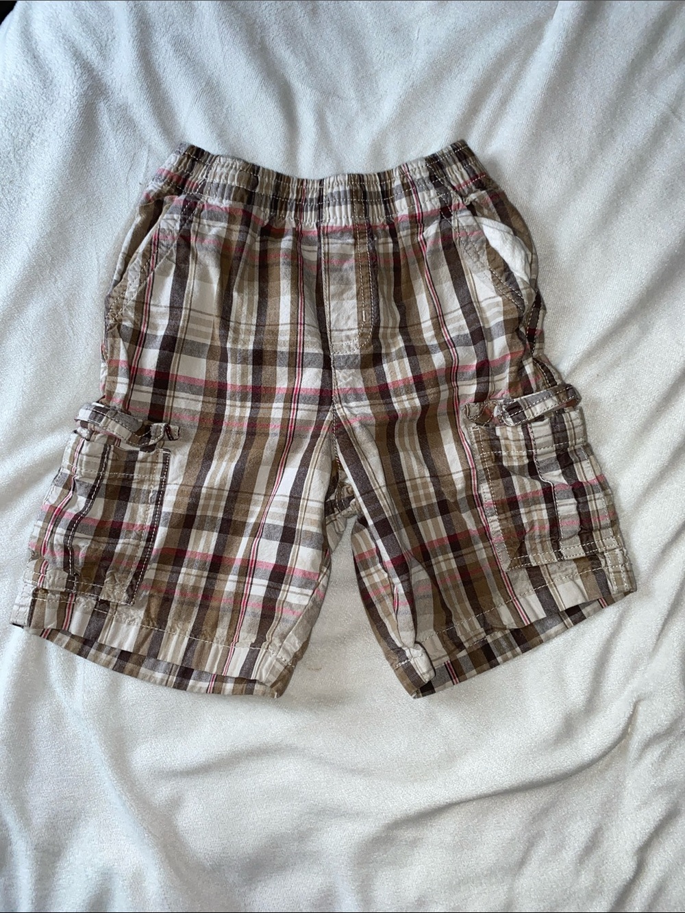 Faded Glory Brown Plaid Cargo Shorts with Red Accents